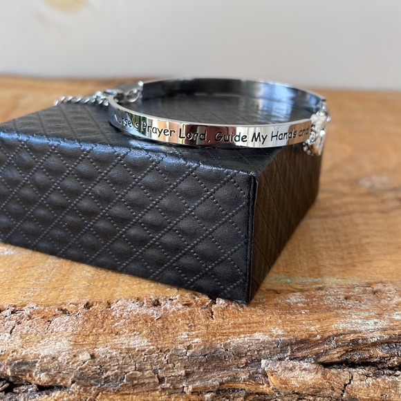 Nurses bracelet brand new never worn - Picture 2 of 4